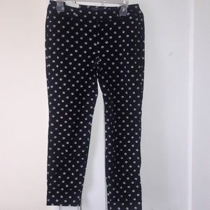 Old Navy Pixie Mid-Rise Pants
